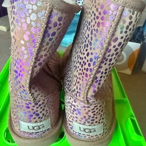 UGG Kids Boots with Beautiful Shimmer Pink and Purple Dots